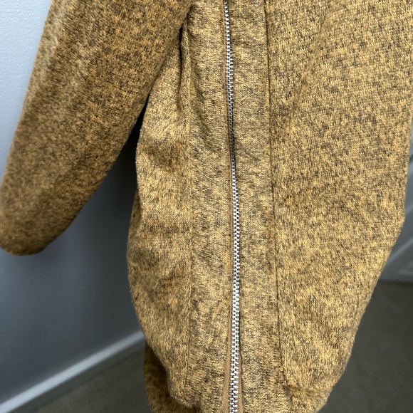 Medium French Twist Long Sleeve Shirt - Picture 2 of 5